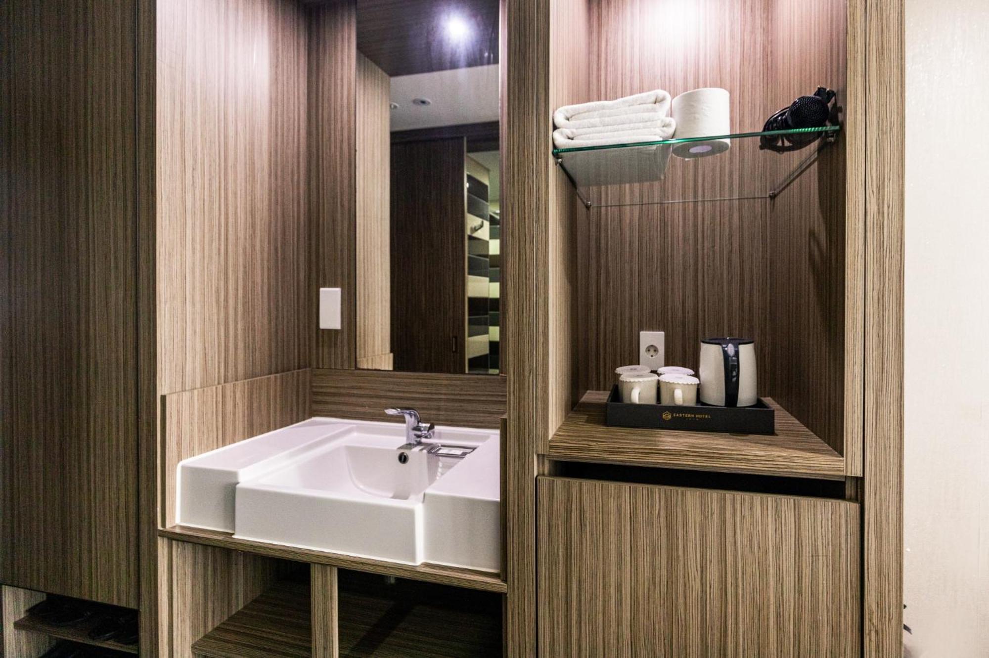 Eastern Hotel Jeju Seogwipo Zimmer foto
